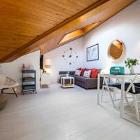Lovely and chic 1 Bedroom Apt next to Puerta del Sol