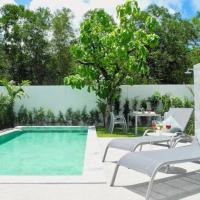 Luxury Japanese style pool villa near sea