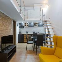 A Jaunty Place For A Gleeful Gateaway
