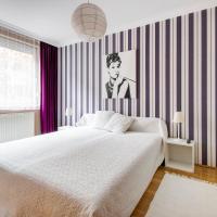 Viola - Newly furnished with free garage!