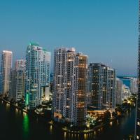 AQUA MIAMI BAY Lux