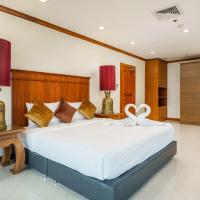 3 Bedroom Seaview Luxury Condo