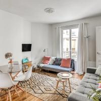 Stunning 2 Bedrooms Apartment - Modern & Cosy