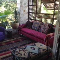 Homestays, Dream land near mall of Egypt ,