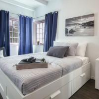 Miami Beach Suite at Collins Ave, One Full Bed