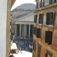 Pantheon Domus Valentino