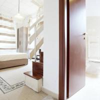 Flavio's flat