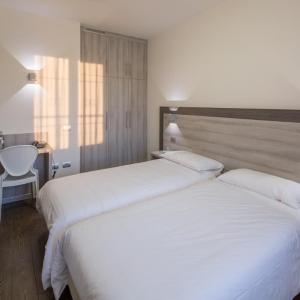 Hotel Panineria Colombera Rossa