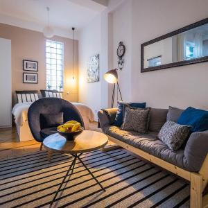 Caelestis rustic studio