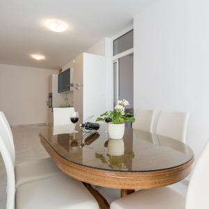 Apartment Lukic