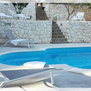 Apartment with pool near Split