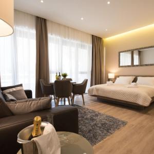 Apartment and Rooms Comfort Zone