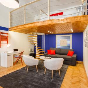 Jokai 3 Design Apartment