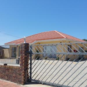 Port Elizabeth Apartment