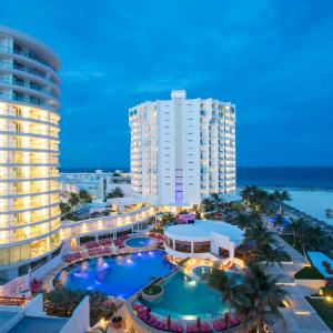 Altitude at Krystal Grand Cancun - All Inclusive