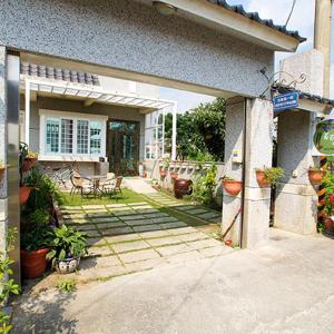 Vineyard Guest House