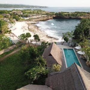 Villa Waru