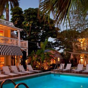 Alexander's Gay Lesbian Guesthouse (Adult Only 21+), Key West