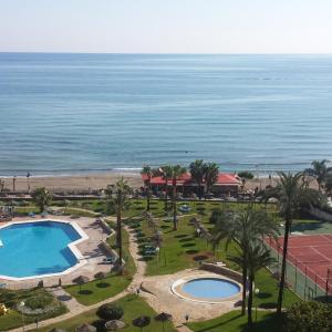 TORREMOLINOS CARIHUELA 1ª LINEA PLAYA