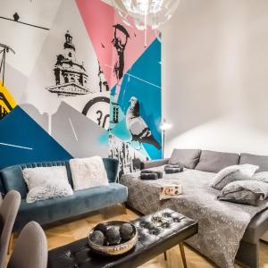 BpR Colorlib Art Apartment