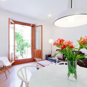 San Miguel Aparment by Flatsweethome