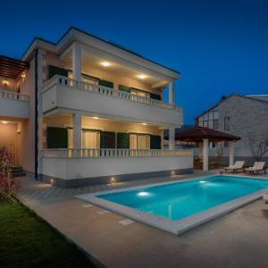 Villa Rosa Ventorum with private pool near Split