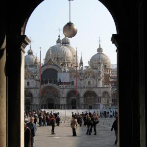 Melusina Bocca di Piazza Venice Historical Center
