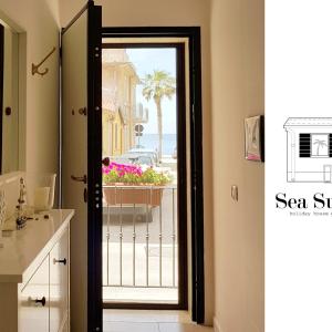 Sea Suite 26