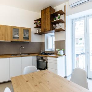 Loft Piazza Marina Family by DomuSicily