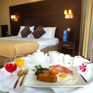 White Sands Hotel