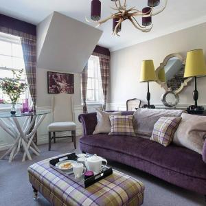 JOIVY Charming Nest for Two with Castle View