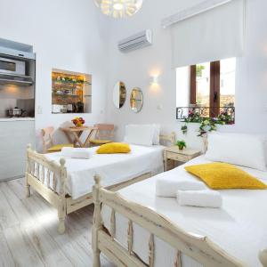 Lindos Citrin Studios