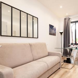 "Le Berlioz 2" by EnjoyNice, cosy studio with airco, beach at 8 min