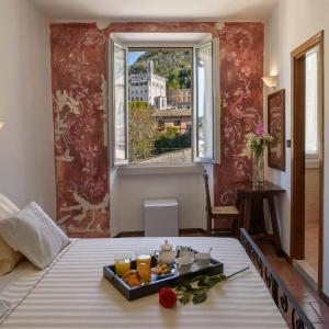 Hotel Porta Marmorea