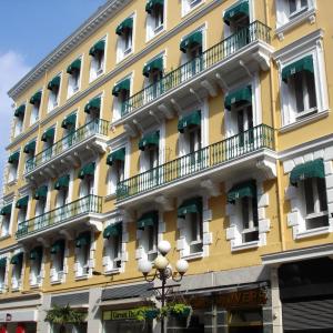 Hôtel Univers