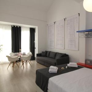 Apartamentos Romero Luna