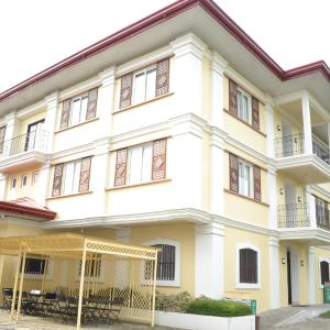 Metro Vigan Inn