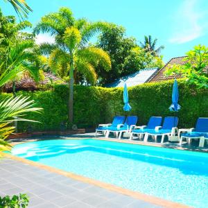 Baan Rosa Bangtao Beach