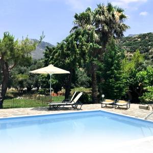 IRIDA Studios Hotel & Pool