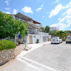 Apartments Doris