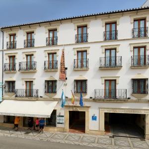 Hotel Maestranza