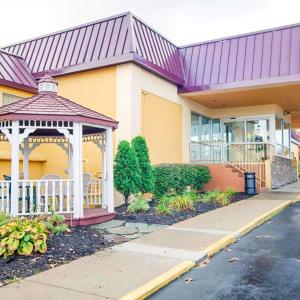 Quality Inn & Suites Syracuse Fairgrounds