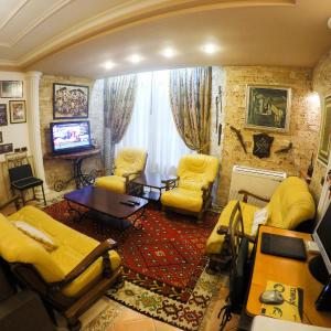 DB Apartment