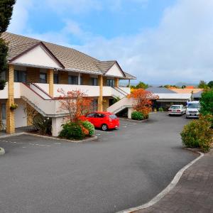 Fenton Court Motel