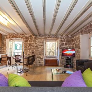 Luxury San Giovanni Apartment 1