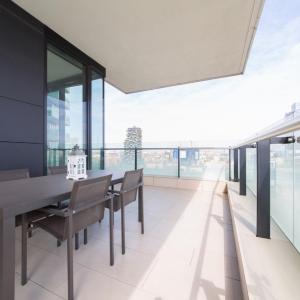Stylish elegant Suite in Torre Solaria with exclusive Milan's view