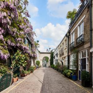 LONDON LUXURY TOWNHOUSE KENSINGTON