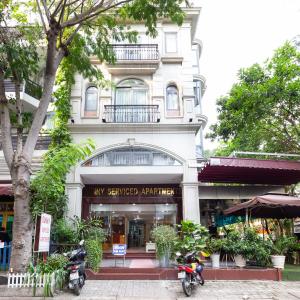 Sunny Hotel and Apartment
