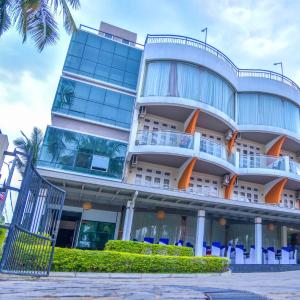 Ceylon Sea Hotel