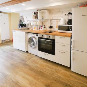 Low Ceiling Apartment